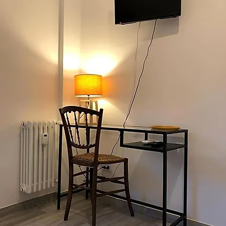 Four Bed and Breakfast 3*