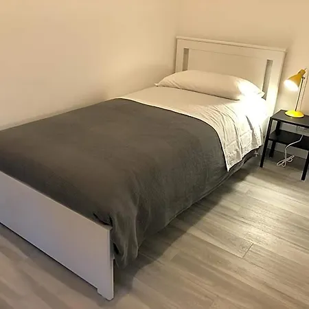 Four Bed and Breakfast