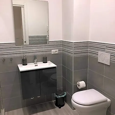 Bed and Breakfast Four 3*