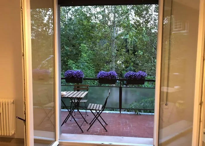 Bed & Breakfast Four 3*