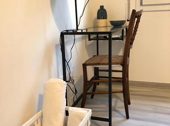 Four Bed and Breakfast