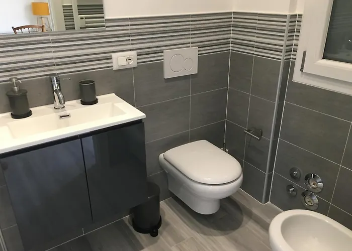 Bed and Breakfast Four Μπολόνια