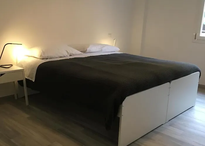 Four Bed & Breakfast