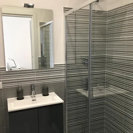 Four Bed & Breakfast 3*